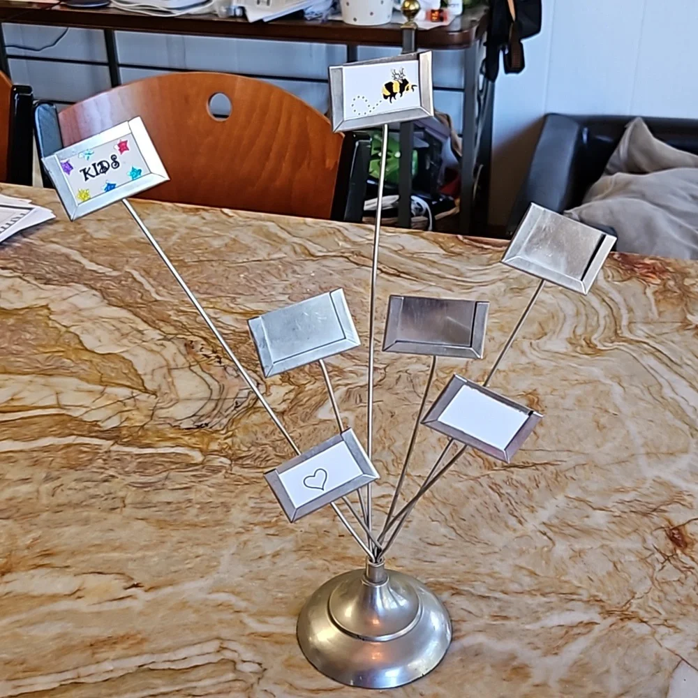 Silver metal deak table top note card picture holder